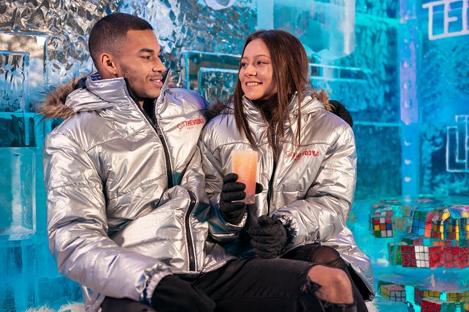 Romantic Pack at Icebarcelona - Ice Sculptures and Chill