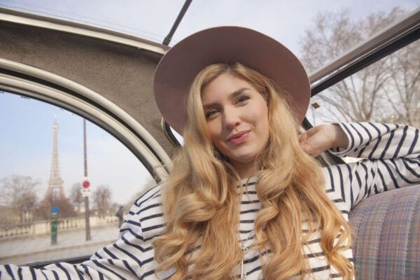 Romantic Paris Vintage Citroën 2CV Tour - Paris: Classic Sites Tour by Vintage Citroën 2CV