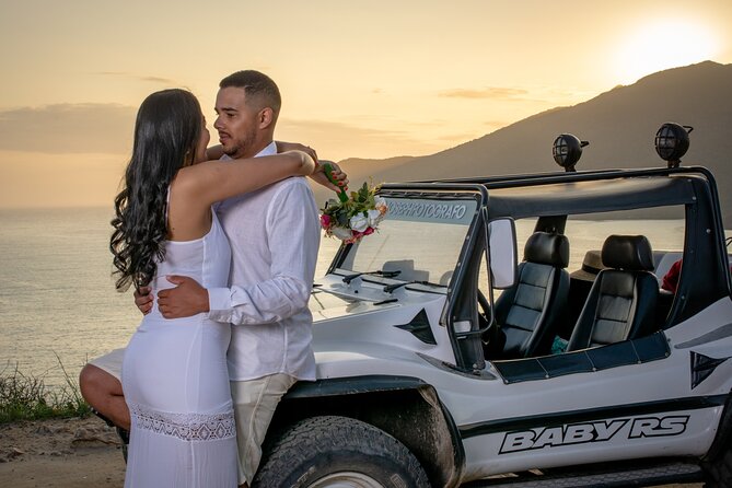 Romantic Photo Shoot at Pontal Do Atalaia in Arraial Do Cabo - Pricing and Guarantee