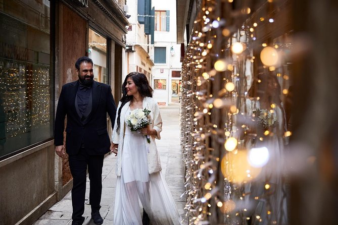 Romantic Photo Shoot in Venice - Common Questions