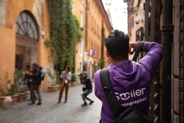 Romantic Photoshoot Experience for Couples in Lisbon - Who Should Book This?