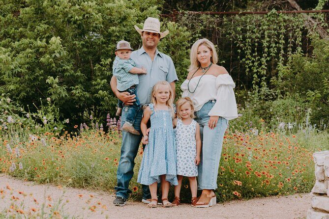 Romantic photoshoot for couples in Melbourne - FAQ  