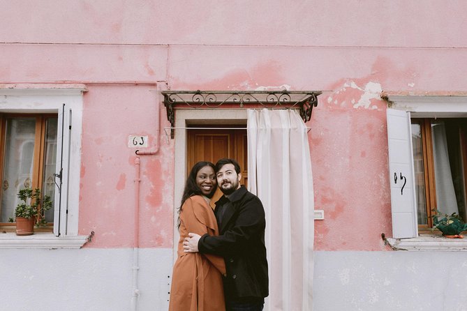 Romantic Photoshoot in Burano - Transportation Logistics Overview