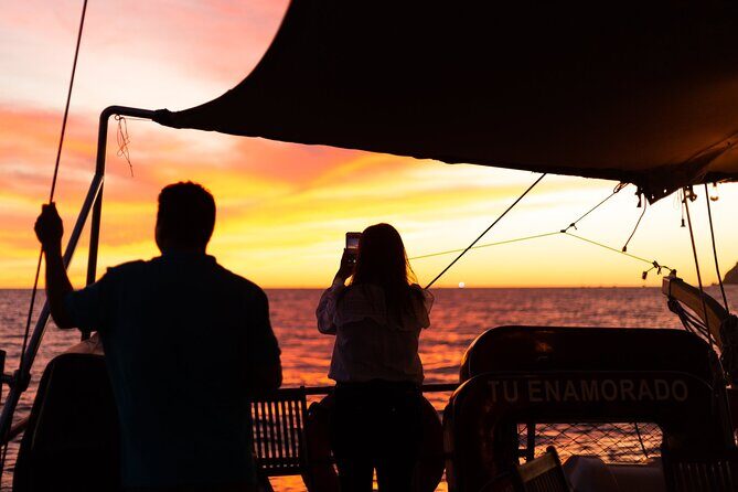 Romantic Sailboat Sunset: Live Music, Premium Bar & Dinner -Cabos - Frequently Asked Questions