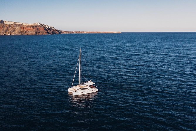 Romantic Sunset Catamaran Caldera Cruise Incl. Meal & Drinks - Unforgettable Sunset Experience in Oia