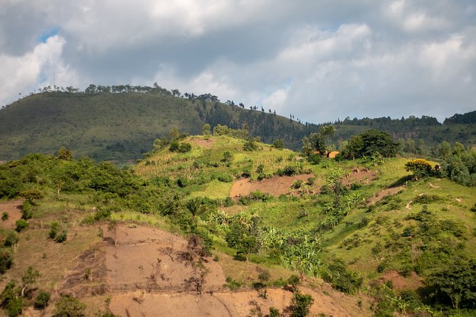 Romantic Tour in Gitega - Professional Local Guide Included