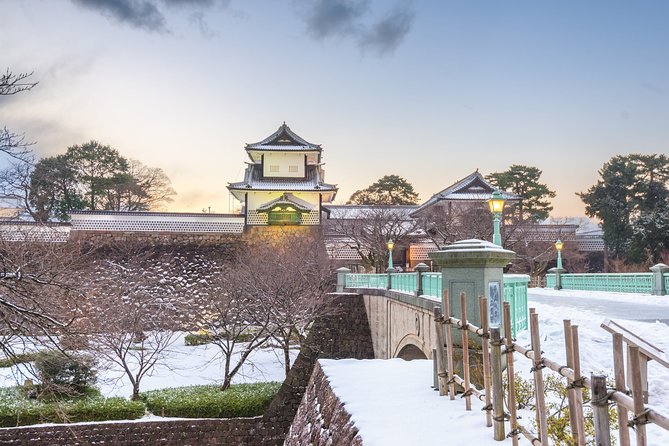 Romantic Tour In Kanazawa - Meeting and Pickup