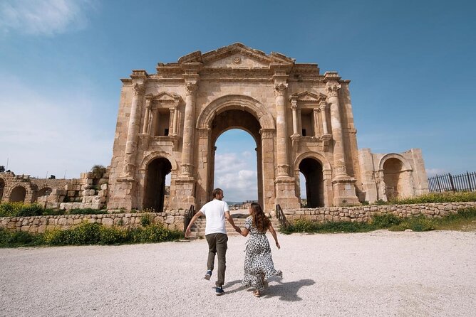 Romantic Trails: Love Stories of Antalya - Meeting Point