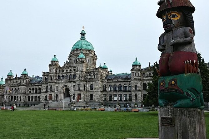 Romantic Victoria and Butchart Gardens Explorer Private Tour - Itinerary and Sightseeing