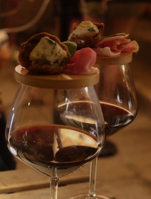 Romantic Wine Tasting Experience at Koccio Valletta - Ideal Photo Opportunity