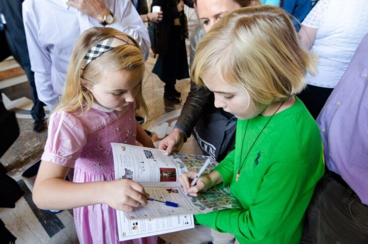 Rome: 2.5-Hour Family Vatican Highlight Scavenger Hunt - Duration and Skip-The-Line Access