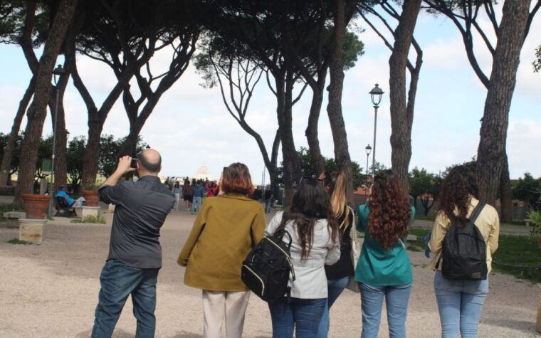 Rome: 3-Hour Panoramic Luxury Golf Cart Tour - Transportation and Accessibility Features