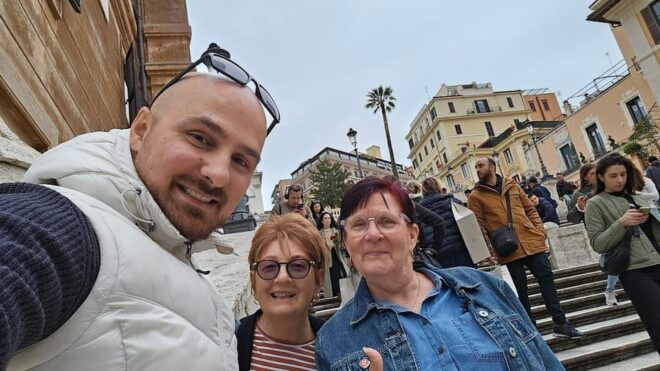 Rome: 30 Highlights of Rome With Lunch and Ice Cream Stop - Key Highlights of Rome