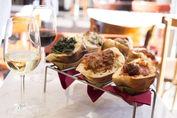 Rome: 4-Hour Food Tour by Night With Free Flowing Fine Wine - Activity Details