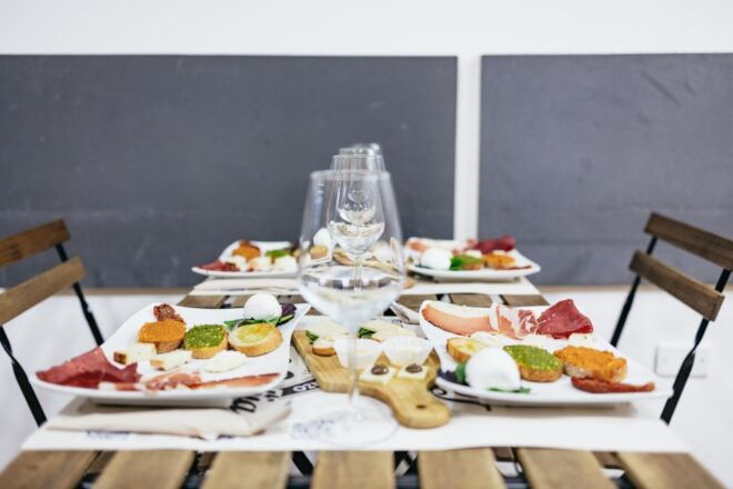 Rome: 4-Hour Food Tour by Night With Free Flowing Fine Wine - Important Information