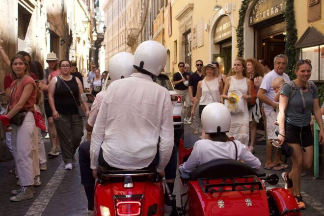 Rome 90 Minutes Hight Light Tour in Vespa Sidecar - Included Services
