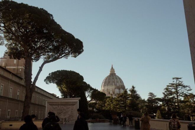Rome: Alone In The Vatican Exclusive VIP Access Vatican Tour - Inclusions