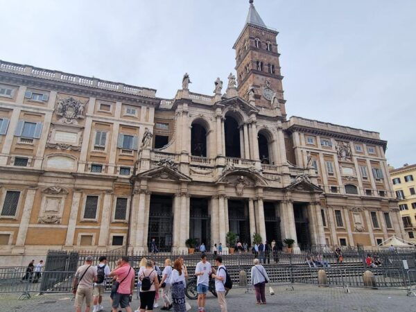 Rome: Ancient Jubilee in the 4 Major Basilicas - Dress Code and Regulations