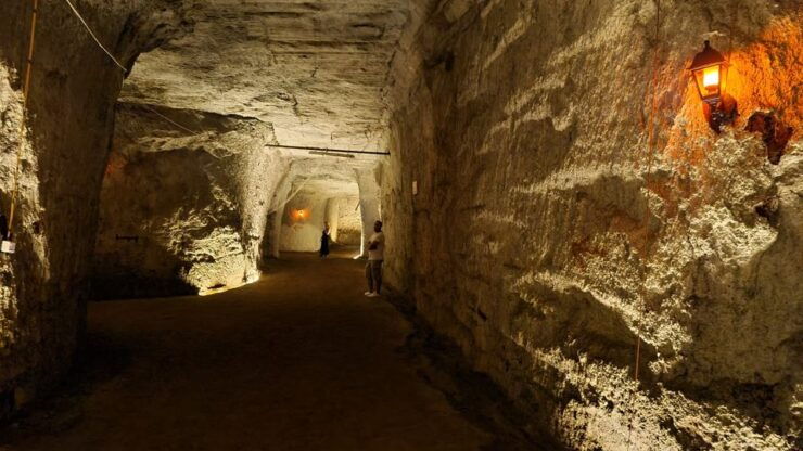 Rome: Appia Antica Underground Quarry Guided Tour - Experience Highlights