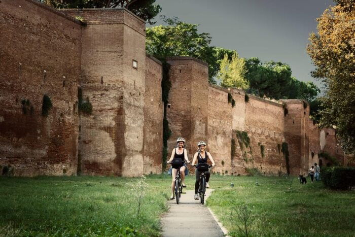 Rome: Appian Way & Roman Aqueducts Cannondale E-Bike Tour - Tips for an Enjoyable Experience