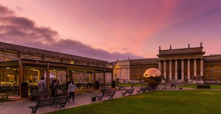Rome: Breakfast & Tour of Vatican Museums & Sistine Chapel - Authentic Insights From Reviewers