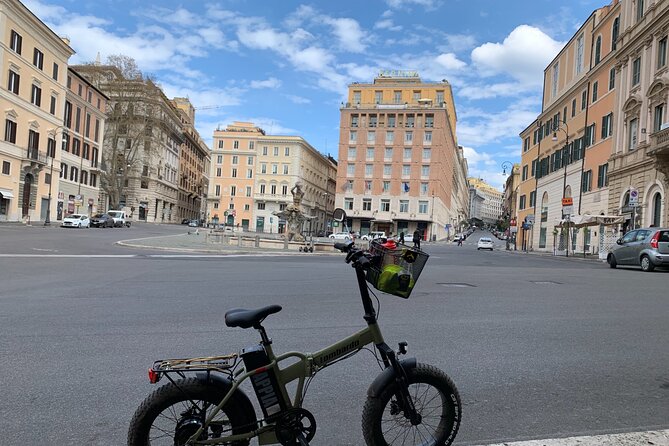 Rome by Bike - Discovering Romes Historical Sites on Two Wheels