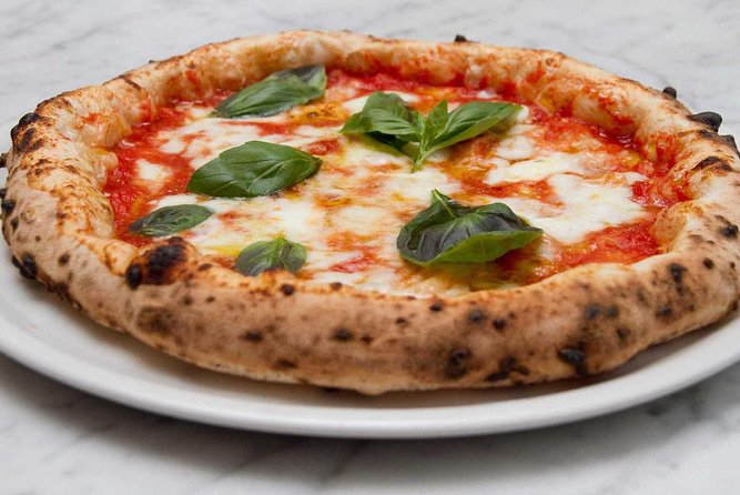 Rome by Night With Pizza & Gelato ( Minimum 2 People) - Meeting Points and Logistics