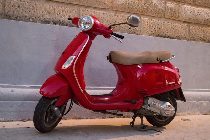 Rome by Vespa Semi Private Tour MAX 6 PEOPLE GUARANTEED - Meeting and Pickup Details