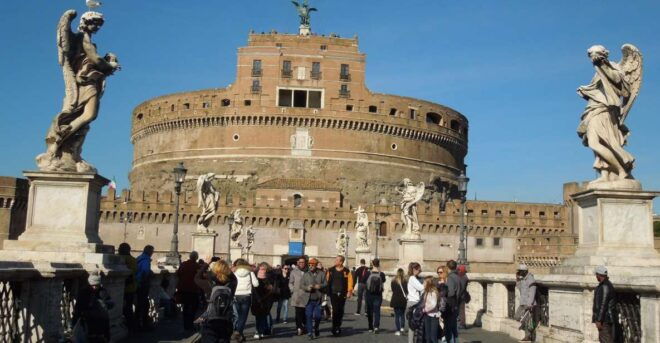Rome: Castel Sant'Angelo Skip the Line Private Tour - Experience Highlights