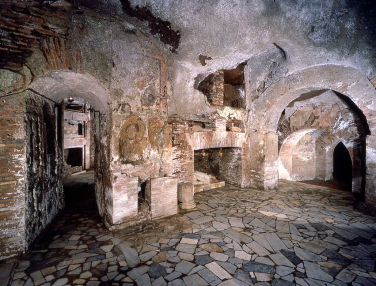Rome: Catacombs of St. Callixtus Entry Ticket & Guided Tour - Discovering the Catacombs