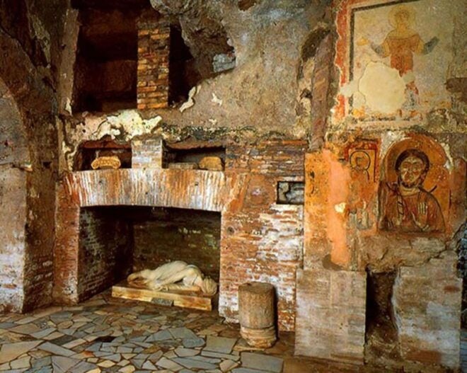 Rome: Catacombs of St. Callixtus Guided Tour With Transfer - Tour Inclusions