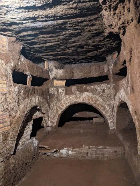Rome: Catacombs Skip-the-Line Tour in English - Exploring Rome’s Hidden Underground: A Deep Dive into the Catacombs Skip-the-Line Tour in English