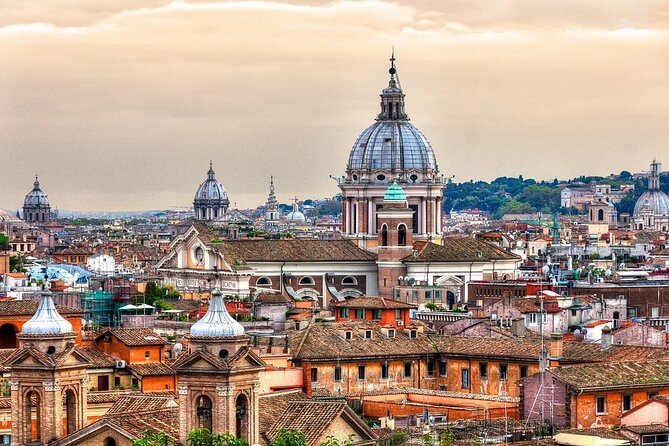Rome Center: Walking Tour With Audio Guide on App - Features and Inclusions