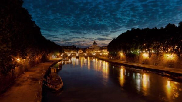 Rome: Chauffeured Tour by Night With Food Tasting and Wine - The Sum Up