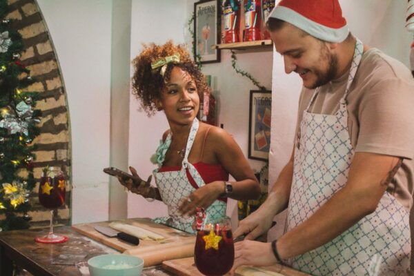 Rome: Christmas Spritz & Spaghetti Cooking Class - Free Cancellation Policy
