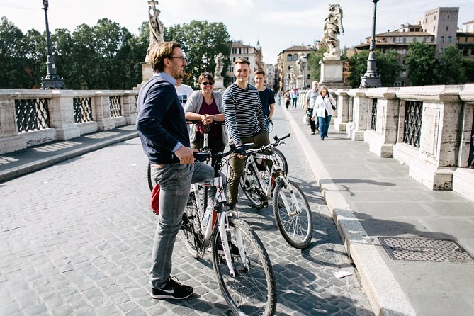 Rome City Bike Tour in Small Groups - Sightseeing Opportunities