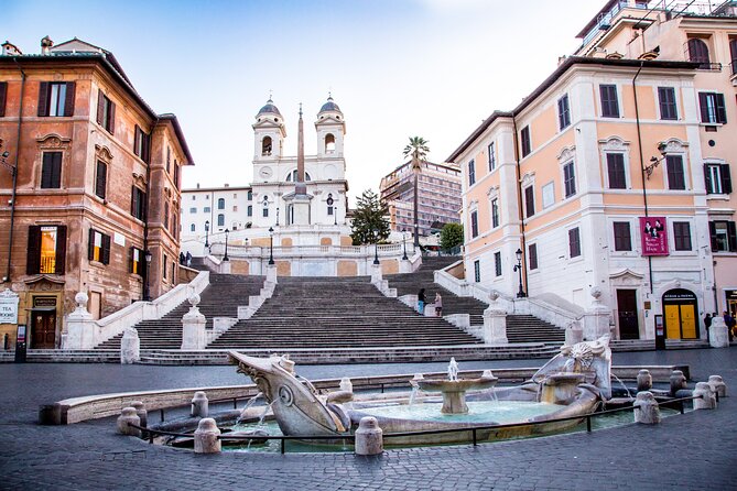 Rome City Center Walking Tour in a Small Group - Iconic Squares and Fountains