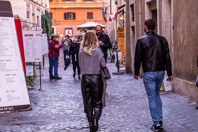 Rome City Center Walking Tour in a Small Group - Pricing and Booking Details