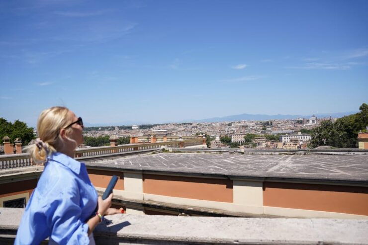 Rome: City Tour by Vespa With Pictures and Sweets Tastings - Itinerary Highlights