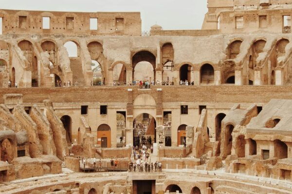 Rome: Colosseum and Ancient Rome Guided Tour - Explore Roman Forum and Palatine Hill