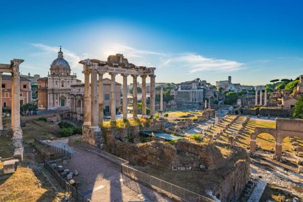 Rome: Colosseum and Roman Forum Experience With Audio Guide - Palatine Hill: Imperial History Explored