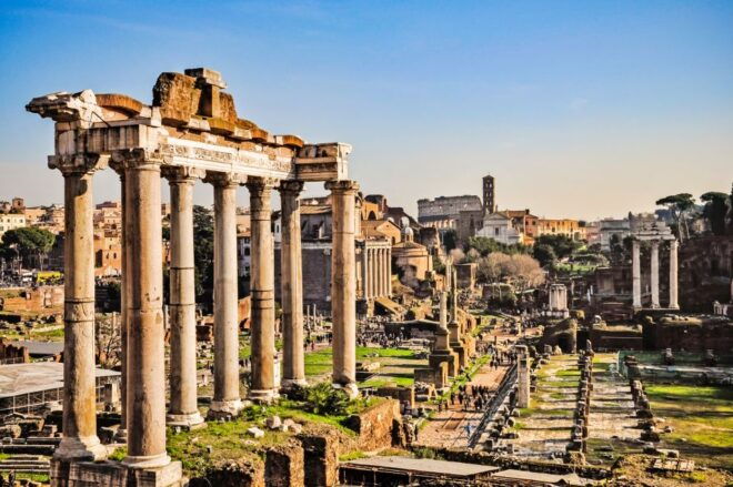 Rome: Colosseum and Roman Forum Ticket With Multimedia Video - Experience Highlights