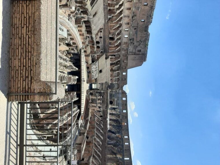 Rome: Colosseum Arena Private 1.5 hour Tour - Why Guides Matter