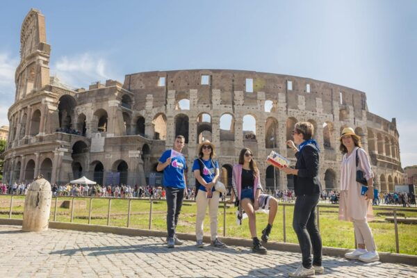 Rome: Colosseum Experience With Host and Audio Guide - Exploring the Colosseum
