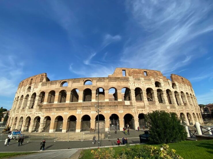Rome: Colosseum Express Tour - Tour Duration and Starting Point