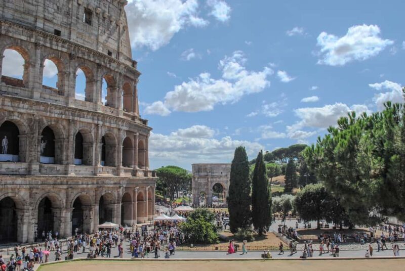 Rome: Colosseum Exterior Walk with Souvenir Video & Photos - Who Should Consider This Tour?
