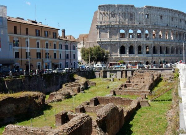 Rome: Colosseum & Forum Experience With Audio Guide App - Customer Feedback and Ratings