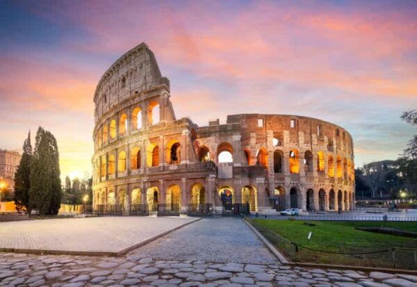 Rome: Colosseum, Forum & Palatine Hosted Entry - Ascending Palatine Hill
