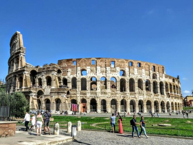 Rome: Colosseum Guided Tour With Last Entry Option - Important Guidelines