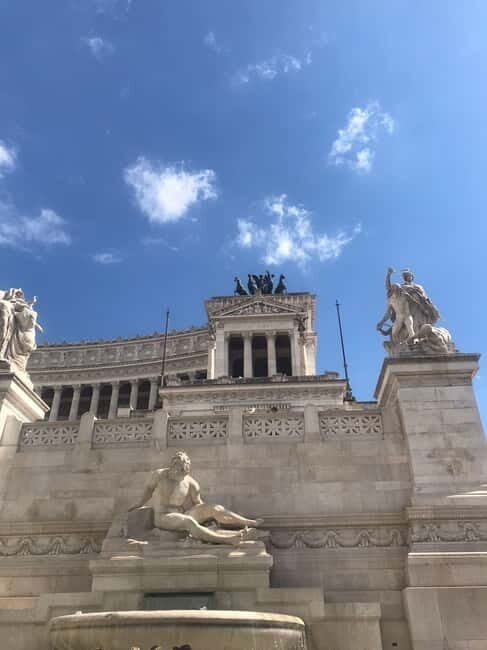Rome: Colosseum Hosted Entry & Outside Guided Walk w/ Photos - FAQ